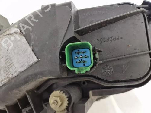 Right headlight FORD MONDEO III Turnier (BWY) 1.8 16V | BP30348417C29