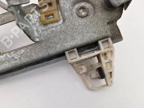 Front right window mechanism RENAULT MEGANE II Estate (KM0/1_) 1.5 dCi (KM16, KM1E) | BP30344320C23 