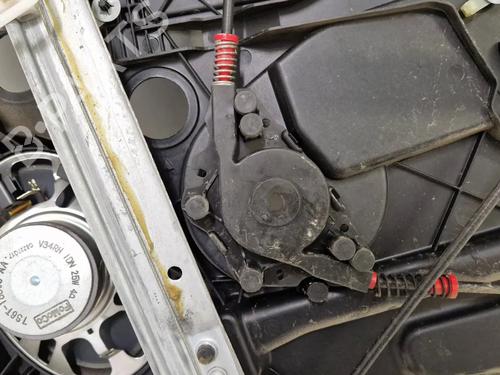 Front right window mechanism FORD FIESTA V (JH_, JD_) 1.25 16V | BP30347505C23