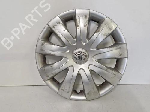 Used Hub cap Hub cap TOYOTA YARIS (_P9_) 1.4 D-4D (NLP90_, NLP90R) (90 hp) 32720510 32720510