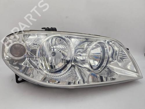 Used Right headlight Right headlight FIAT PUNTO (188_) 1.2 16V 80 (188.233, .235, .253, .255, .333, .353, .639,... (80 hp) 30342978 30342978