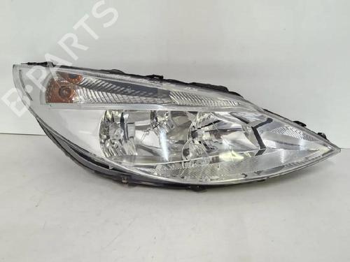Used Right headlight Right headlight TATA 207 Pickup 2.0 TDiC (87 hp) 36376143 36376143