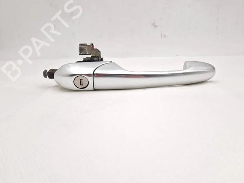 Used Front right exterior door handle ALFA ROMEO 147 (937_) 1.6 16V T.SPARK (937.AXA1A, 937.AXB1A, 937.BXB1A) (120 hp) 30347475