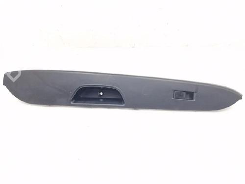 Used Left front window switch Left front window switch FIAT SEDICI (189_) 2.0 D Multijet 4x4 (135 hp) 35775713 35775713