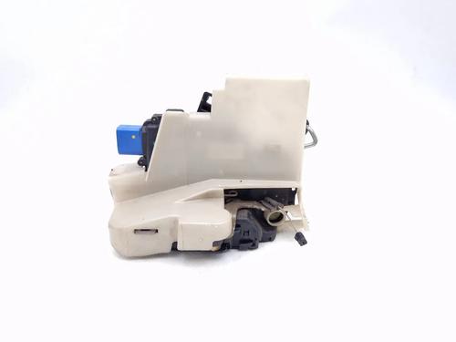 front-left-lock-vw-polo-iv-9n_-9a_-2001-2002-2003-2004-2005-2006-2007-2008-2009-2010-2011-2012-2013-2014-30346989 main image