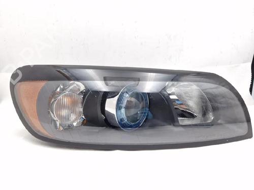 Used Right headlight Right headlight VOLVO C30 (533) 1.6 D (109 hp) 33263749 33263749