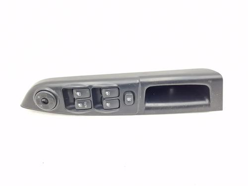Left front window switch HYUNDAI GETZ (TB) 1.5 CRDi | BP30351058I27