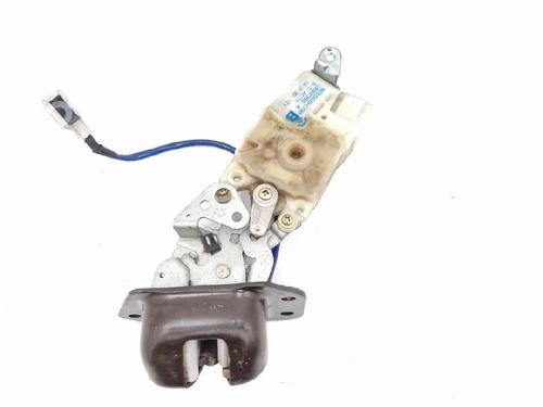 Used Tailgate lock Tailgate lock NISSAN X-TRAIL I (T30) 2.2 dCi 4x4 (136 hp) 34645403 34645403
