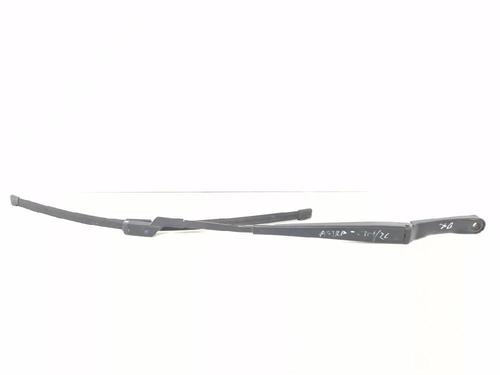 Used Front windshield wiper arm Front windshield wiper arm 38190370 38190370
