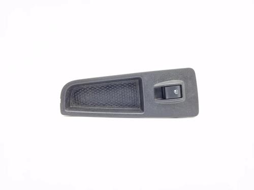 Used Left front window switch Left front window switch FIAT BRAVO II (198_) 1.4 (198AXA1B) (90 hp) 30345872 30345872