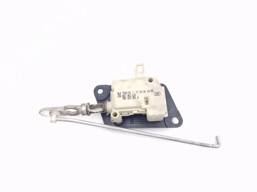 Used Tailgate lock AUDI A2 (8Z0) 1.2 TDI (61 hp) 30347439