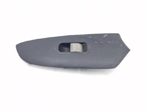 Comutador vidro trás direito Comutador vidro trás direito HONDA CR-V II (RD_) 2.2 CTDi (RD9) (140 hp) 33814453 33814453