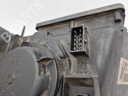 Right headlight OPEL MERIVA A MPV (X03) 1.3 CDTI (E75) | BP30344206C29