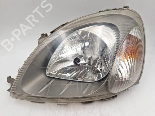 Used Left headlight TOYOTA YARIS (_P1_) 1.4 D-4D (NLP10_, NLP10R) (75 hp) 30345400