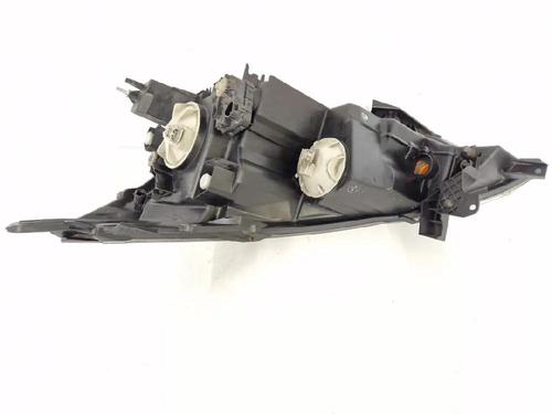 Right headlight MITSUBISHI GRANDIS (NA_W) 2.0 DI-D (NA8W) | BP32111421C29 