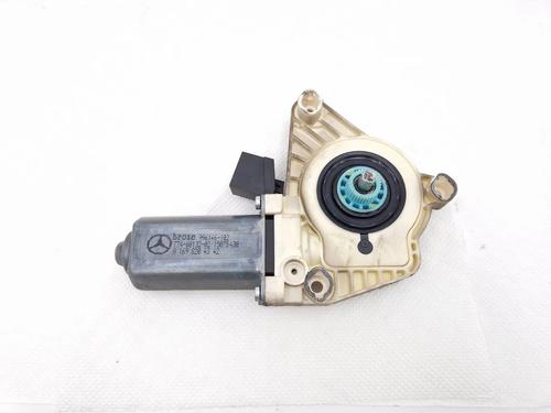Used Left front window motor Left front window motor MERCEDES-BENZ A-CLASS (W169) A 170 (169.032, 169.332) (116 hp) 30347008 30347008