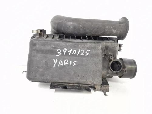 Used Air filter box Air filter box TOYOTA YARIS (_P9_) 1.4 D-4D (NLP90_, NLP90R) (90 hp) 31082331 31082331