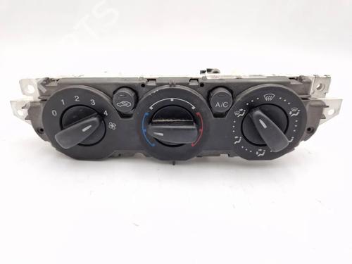 climate-control-ford-focus-ii-da_-hcp-dp-2004-2005-2006-2007-2008-2009-2010-2011-2012-2013-30343075 main image