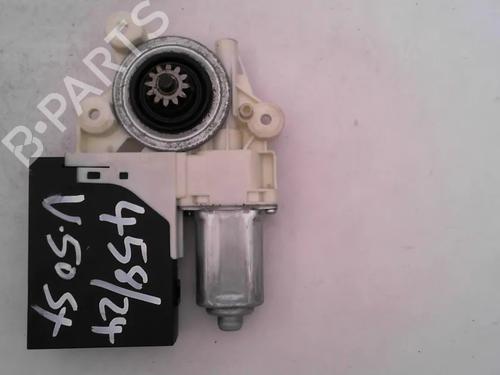 Left front window motor VOLVO V50 (545) 2.0 D | BP30340827E21 - Image 9