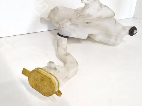Windscreen washer tank MERCEDES-BENZ C-CLASS Coupe (CL203) C 200 CGI Kompressor (203.743) | BP30345560C113
