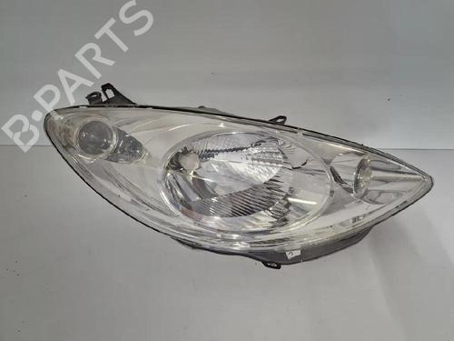 Right headlight PEUGEOT 1007 (KM_) 1.4 HDi | BP31825431C29