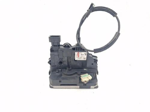 front-right-lock-opel-meriva-b-mpv-s10-2010-2011-2012-2013-2014-2015-2016-2017-37437814 main image