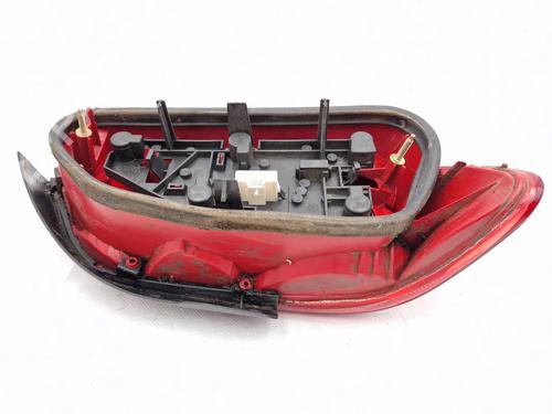 Right taillight PEUGEOT 406 (8B) 2.0 HDI 110 | BP30346585C35 
