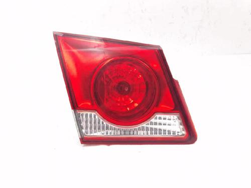 left-tailgate-light-chevrolet-cruze-j300-2009-39021494 main image