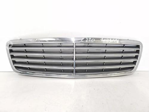 Used Grille Grille MERCEDES-BENZ C-CLASS (W203) C 220 CDI (203.006, 203.008) (143 hp) 33422719 33422719