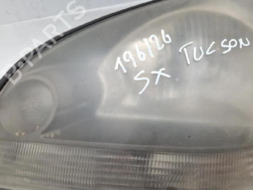 Left headlight HYUNDAI TUCSON (JM) 2.0 CRDi | BP32185528C28 