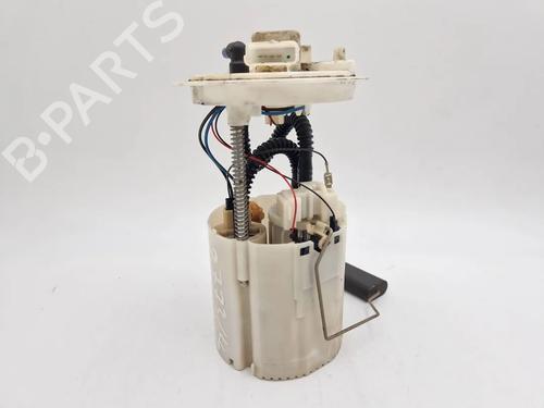 Used Fuel pump OPEL CORSA D (S07) 1.0 (L08, L68) (65 hp) 30343956