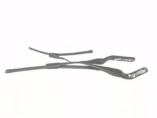 Used Front windshield wiper arm Front windshield wiper arm 37682669 37682669