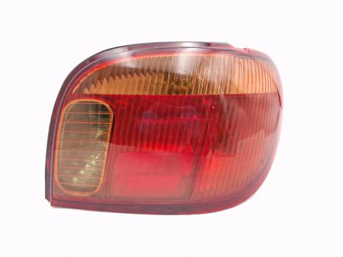 Rückleuchte Rechts für TOYOTA YARIS (_P1_) 1.4 D-4D (NLP10_, NLP10R) (75 hp) 30346765