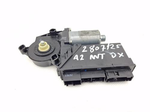 Used Right front window motor AUDI A2 (8Z0) 1.4 TDI (75 hp) 30351052