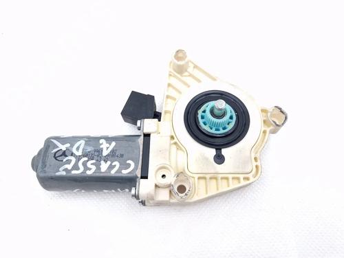 Used Right rear window motor MERCEDES-BENZ A-CLASS (W169) A 170 (169.032, 169.332) (116 hp) 30347499