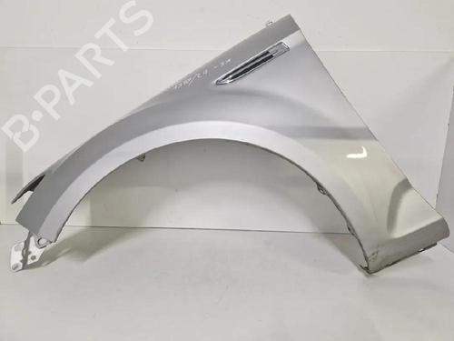 Used Left front fenders Left front fenders 38772952 38772952