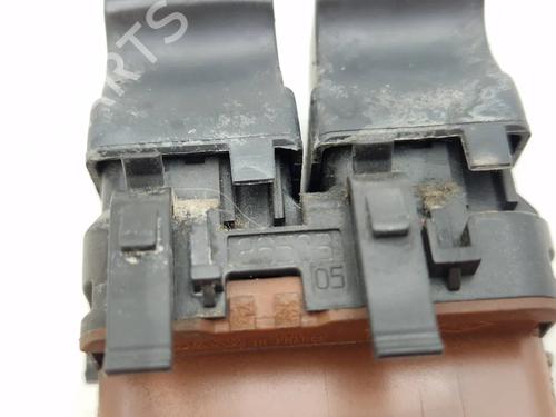 Right front window switch RENAULT MEGANE II Estate (KM0/1_) 1.5 dCi (KM16, KM1E) | BP30341895I26