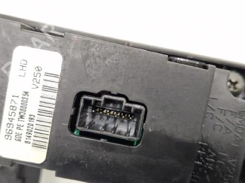 Middle console CHEVROLET EPICA (KL1_) 2.0 | BP32155720I22 