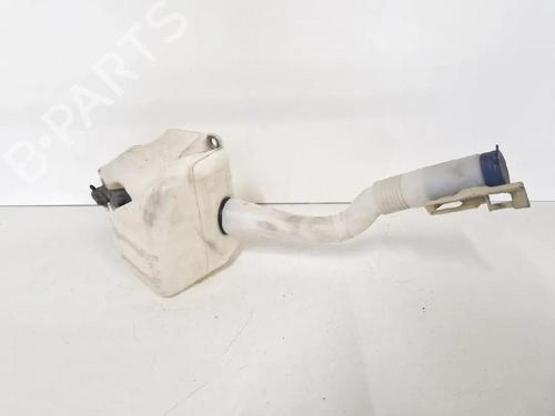 Used Windscreen washer tank Windscreen washer tank 39578228 39578228