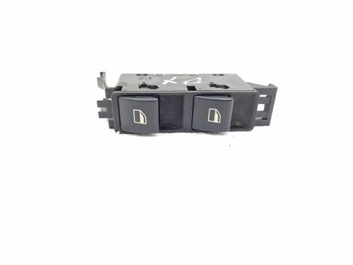 switch-bmw-3-touring-e46-1999-2000-2001-2002-2003-2004-2005-30349421 main image
