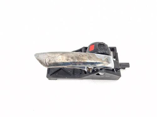 Used Front right interior door handle Front right interior door handle SUZUKI SX4 S-Cross (JY) 1.6 DDiS AllGrip (AKK 416D) (120 hp) 32491882 32491882