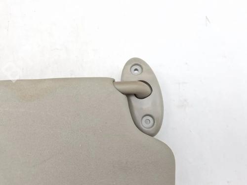 Left sun visor FORD FOCUS II (DA_, HCP, DP) 1.4 | BP30342581I1