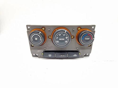 Used Climate control KIA CARENS III MPV (UN) 2.0 CRDi 115 (115 hp) 30349652