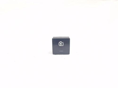 switch-peugeot-partner-box-bodympv-2008-37757595 main image