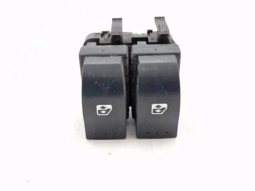 Used Left front window switch RENAULT MEGANE II Estate (KM0/1_) 1.5 dCi (KM16, KM1E) (106 hp) 30341894