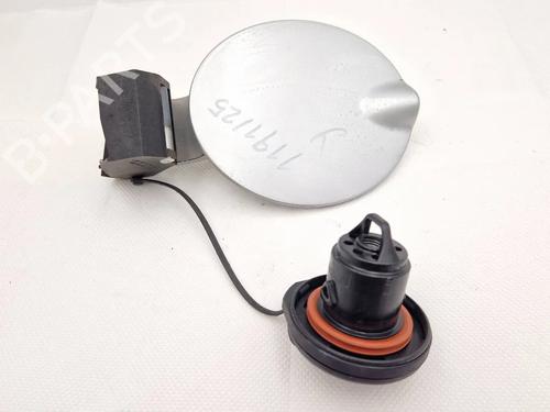 Used Fuel flap LANCIA YPSILON (843_) 1.2 (843.AXA1A) (60 hp) 30347883