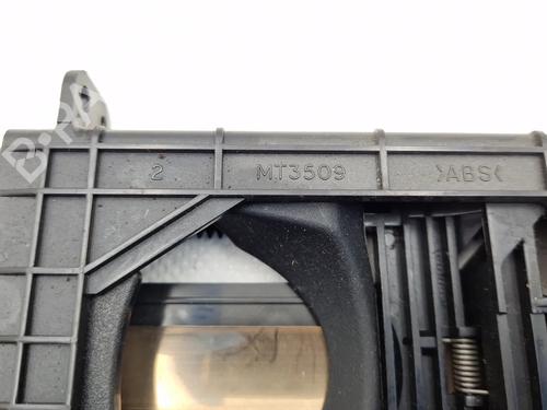 Cup/Object holder TOYOTA AVENSIS Estate (_T25_) 2.2 D-4D (ADT251_, ADT251R) | BP30351312I37 