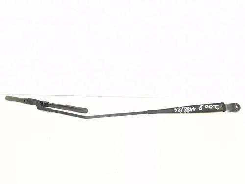 Used Front windshield wiper arm Front windshield wiper arm PEUGEOT 2008 I (CU_) 1.6 BlueHDi 120 (120 hp) 36001730 36001730
