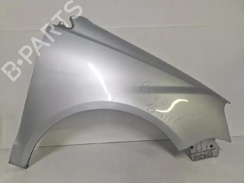 Used Right front fenders Right front fenders 37088624 37088624