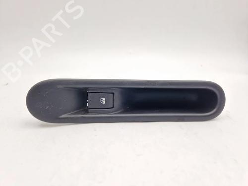 Used Right rear window switch RENAULT ESPACE IV (JK0/1_) 1.9 dCi (JK0U) (116 hp) 30344494